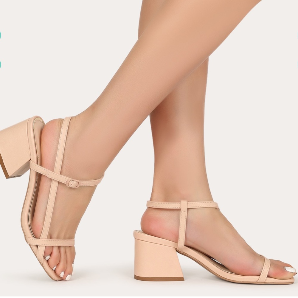 NWT Nude leatherette low block strappy heel